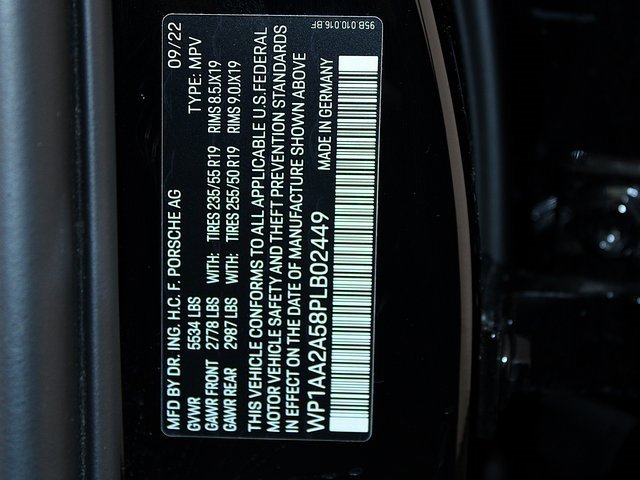 Certified 2023 Porsche Macan image 29