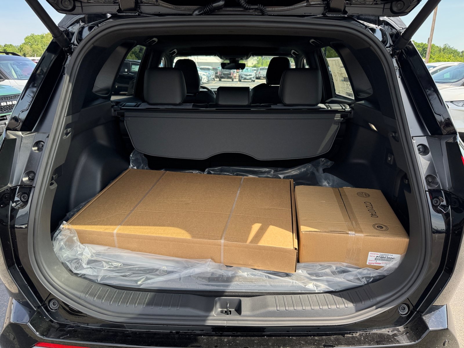New 2026 Toyota RAV4 XSE AWD/4WD image 26