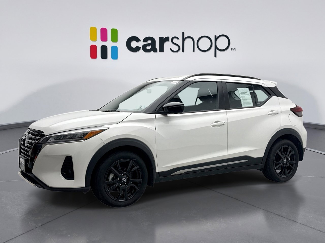 Used 2024 Nissan Kicks SR