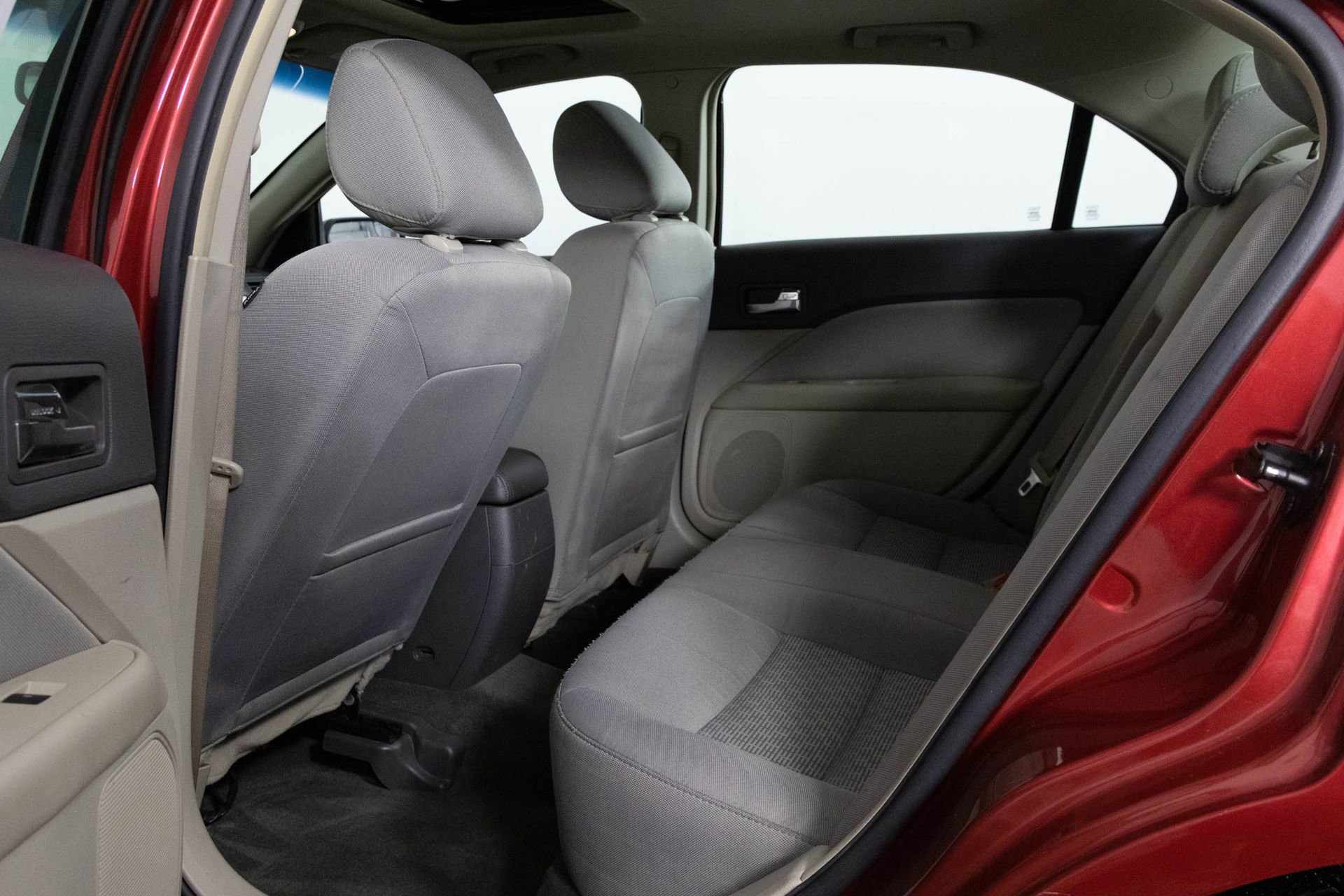 Used 2011 Ford Fusion SE w/ 202A Rapid Spec Order Code image 33