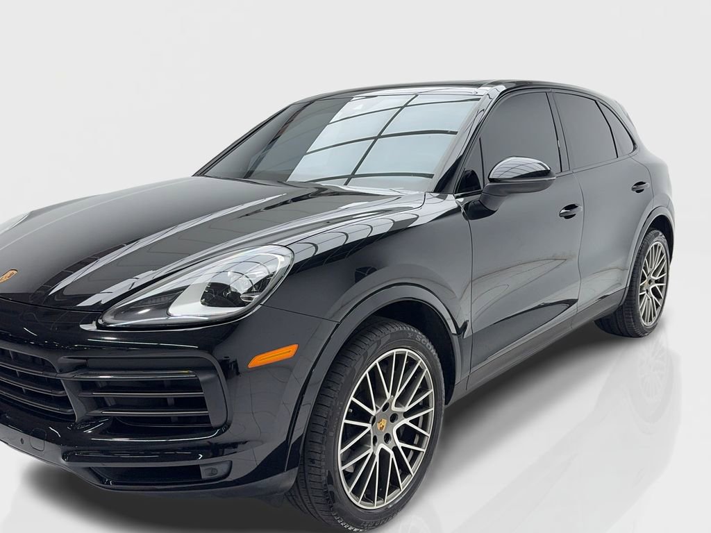 Used 2023 Porsche Cayenne Platinum Edition image 3