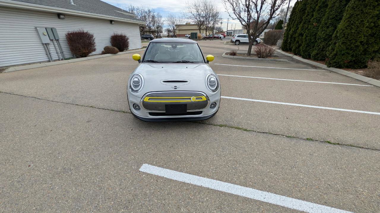 Used 2020 MINI Cooper SE image 8