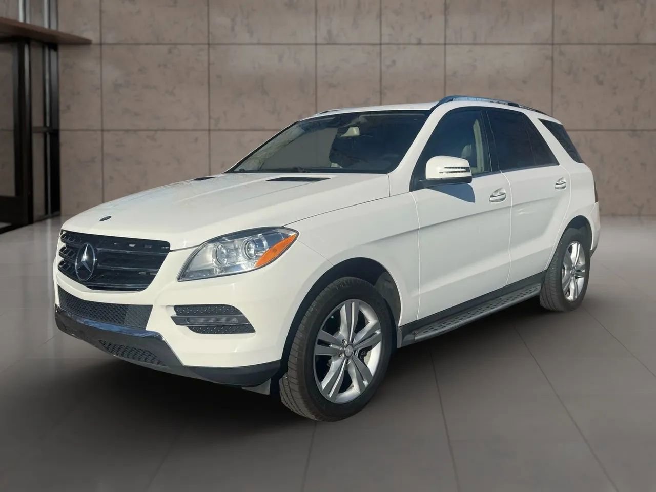 Used 2014 Mercedes-Benz ML 350 2WD image 3