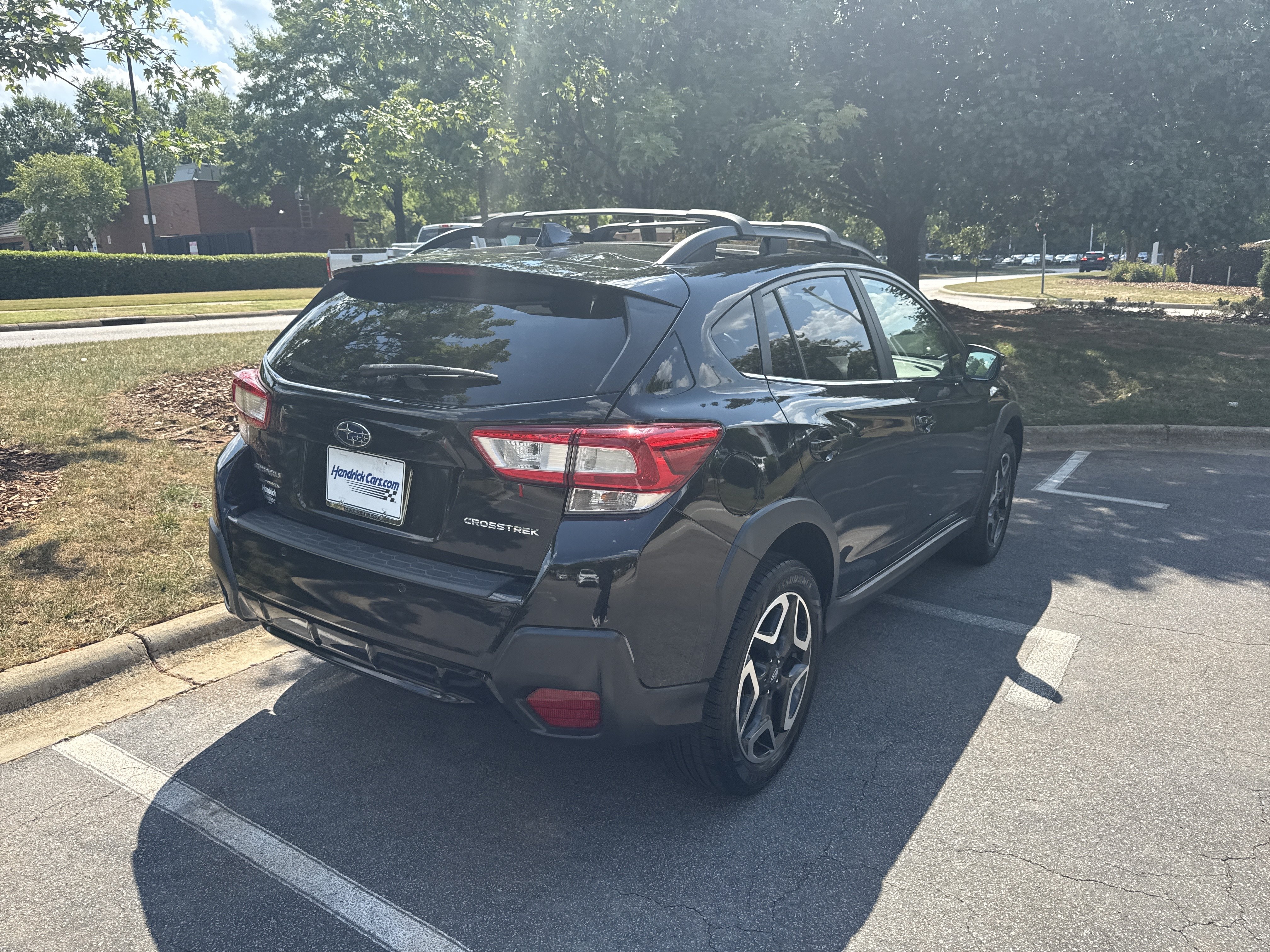 Used 2019 Subaru Crosstrek 2.0i Limited w/ Moonroof Package AWD/4WD image 10