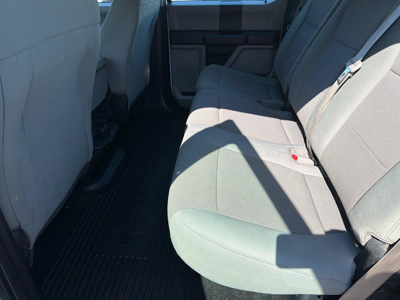 Used 2017 Ford F250 XL w/ Power Equipment Group AWD/4WD image 19