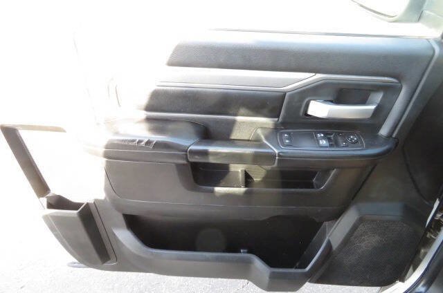 Used 2019 RAM 2500 Tradesman image 12