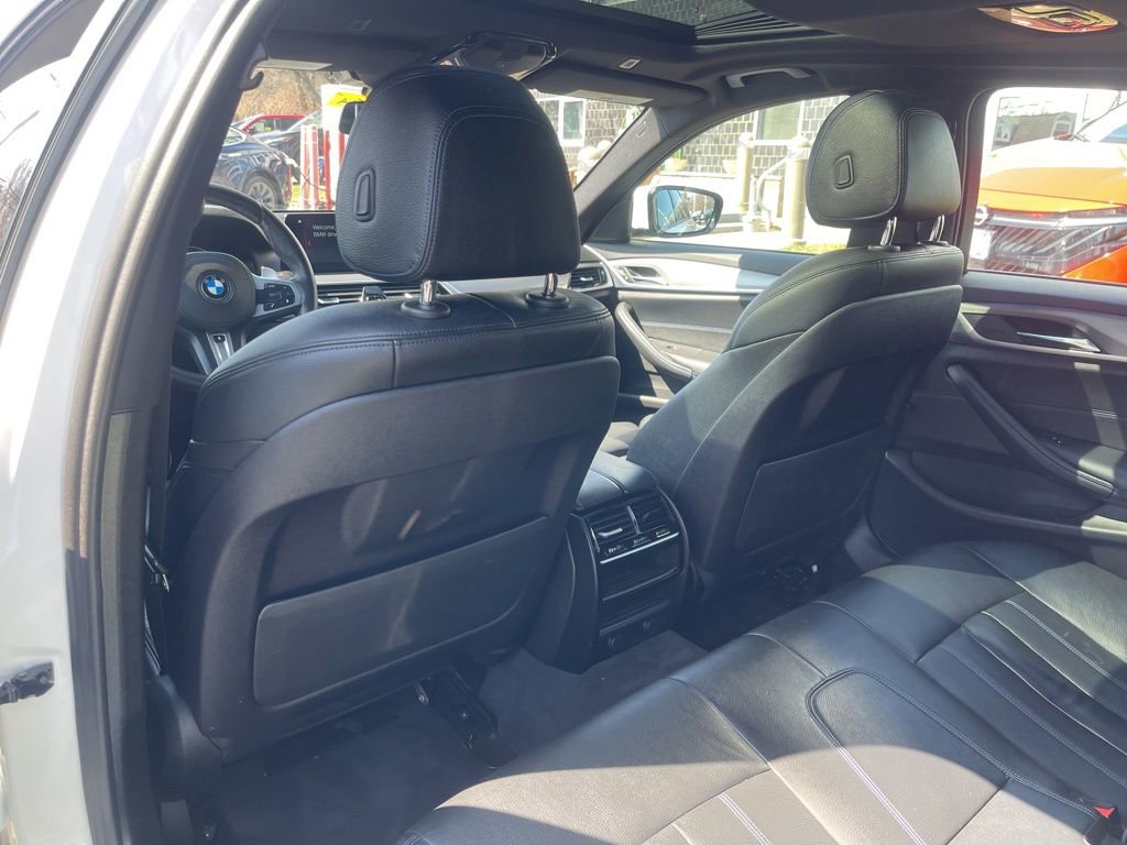 Used 2019 BMW 530i xDrive w/ M Sport Package image 18