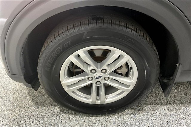 Used 2023 Ford Explorer XLT image 36