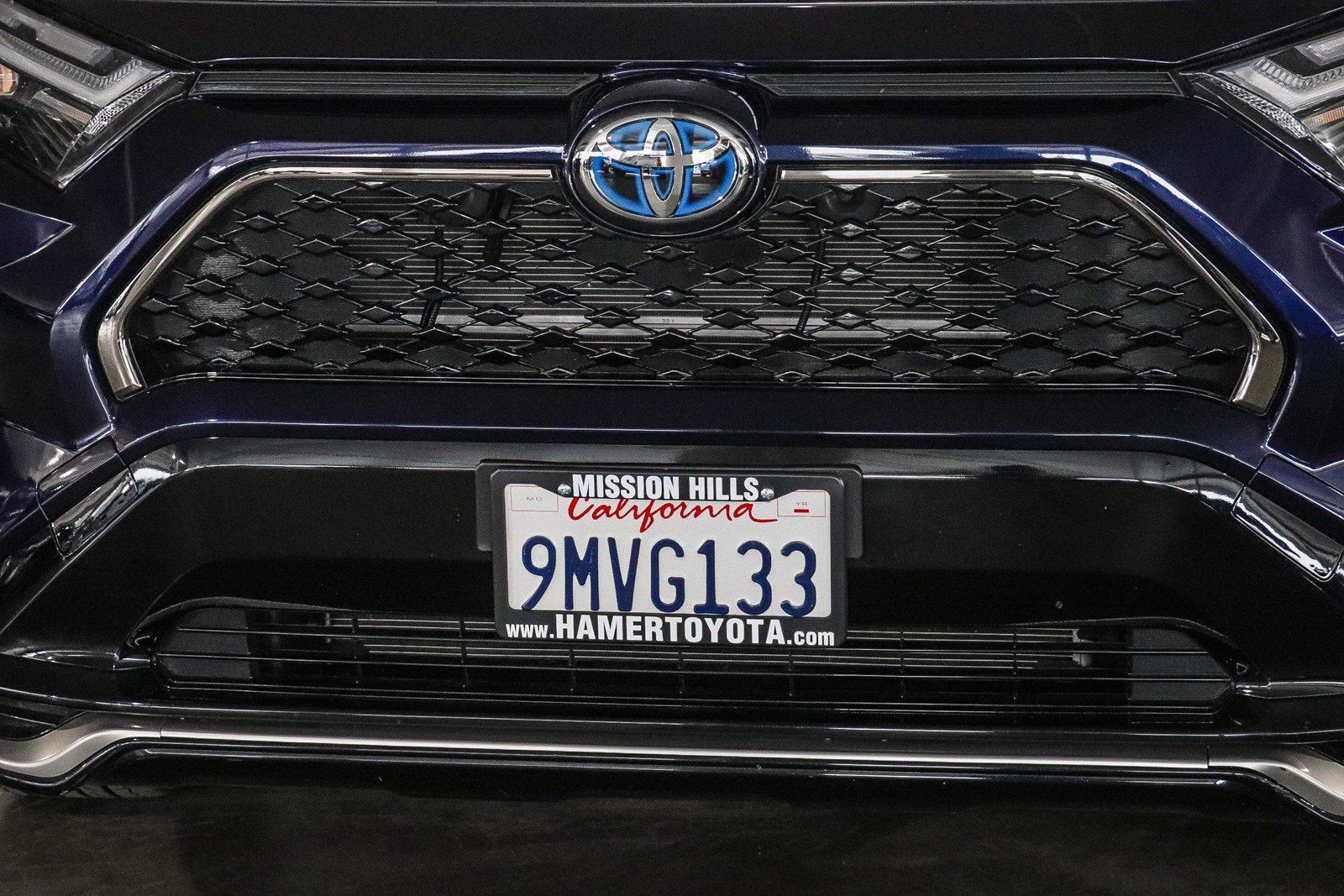 Certified 2024 Toyota RAV4 XSE w/ Weather Package AWD/4WD image 11