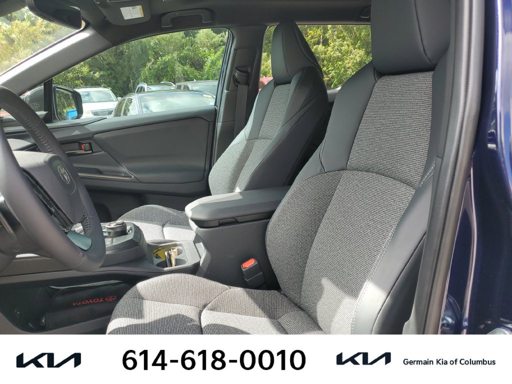Used 2026 Toyota bZ FWD image 18