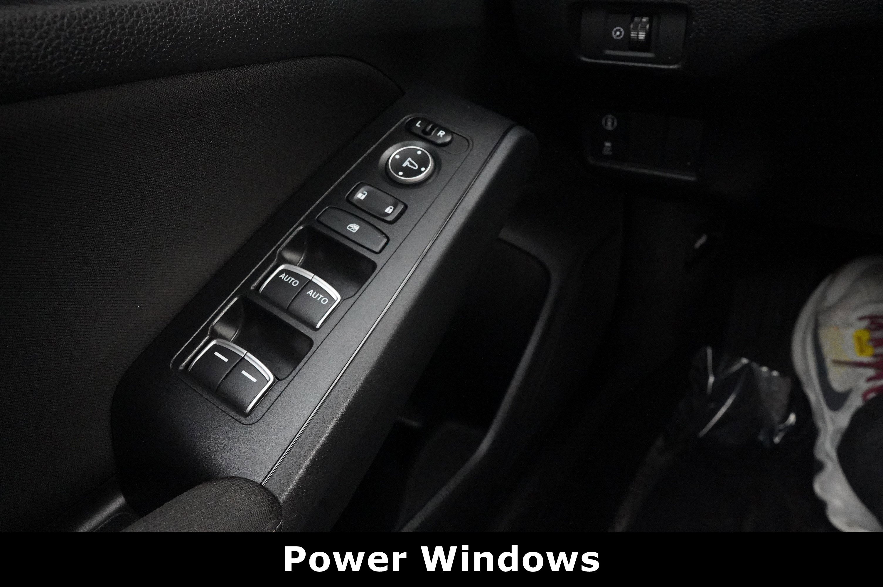 Used 2023 Honda Civic Sport image 30