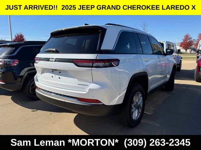 New 2025 Jeep Grand Cherokee Laredo X image 8