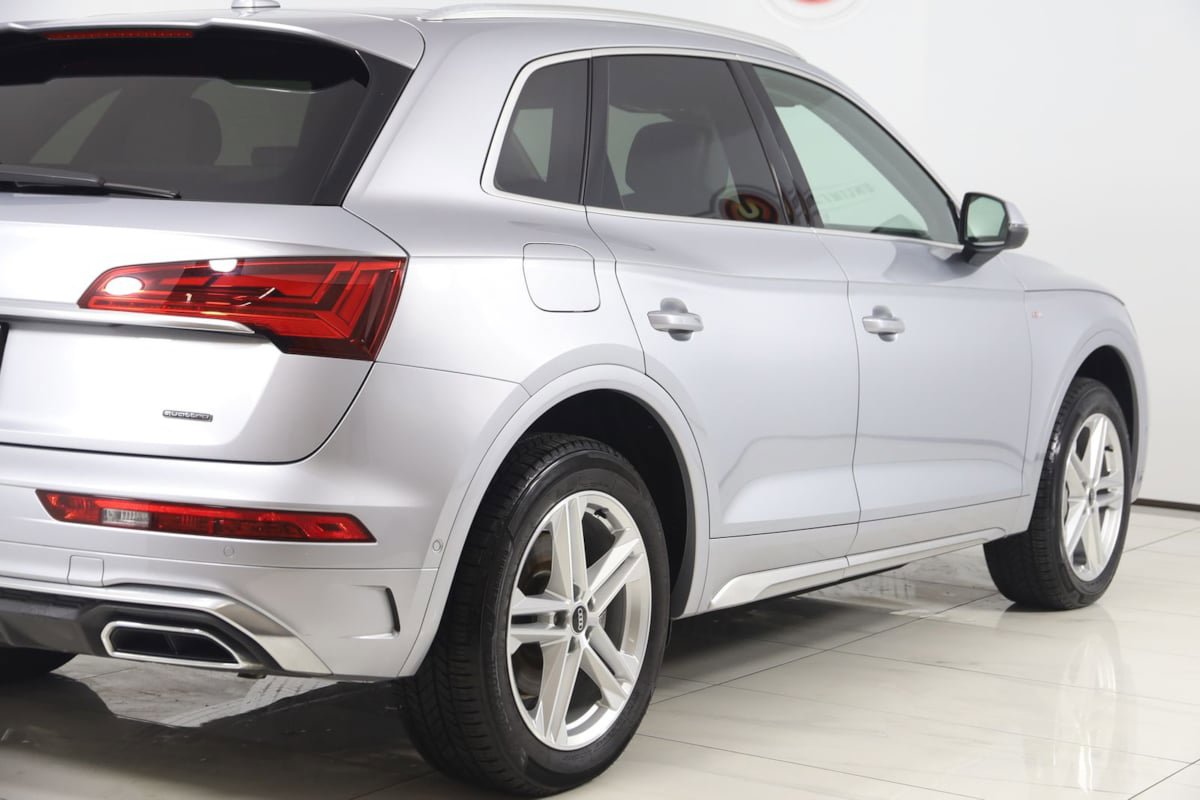 Used 2021 Audi Q5 e Prestige w/ Prestige Package AWD/4WD image 50