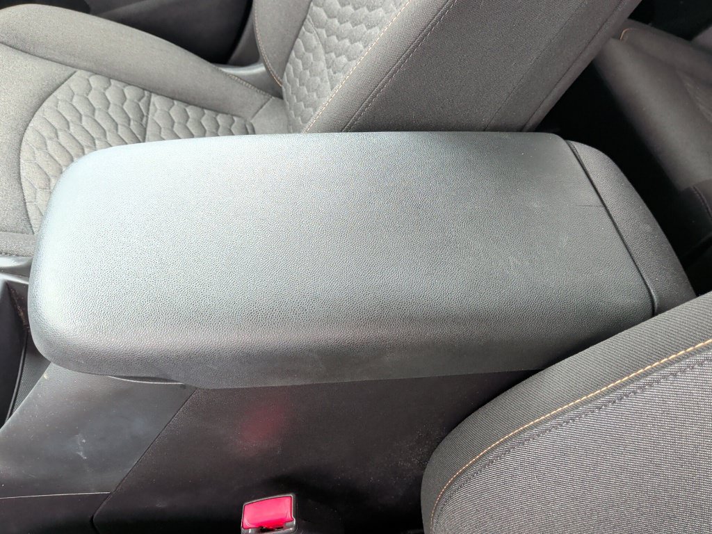 Used 2021 Chevrolet Equinox LT FWD image 27