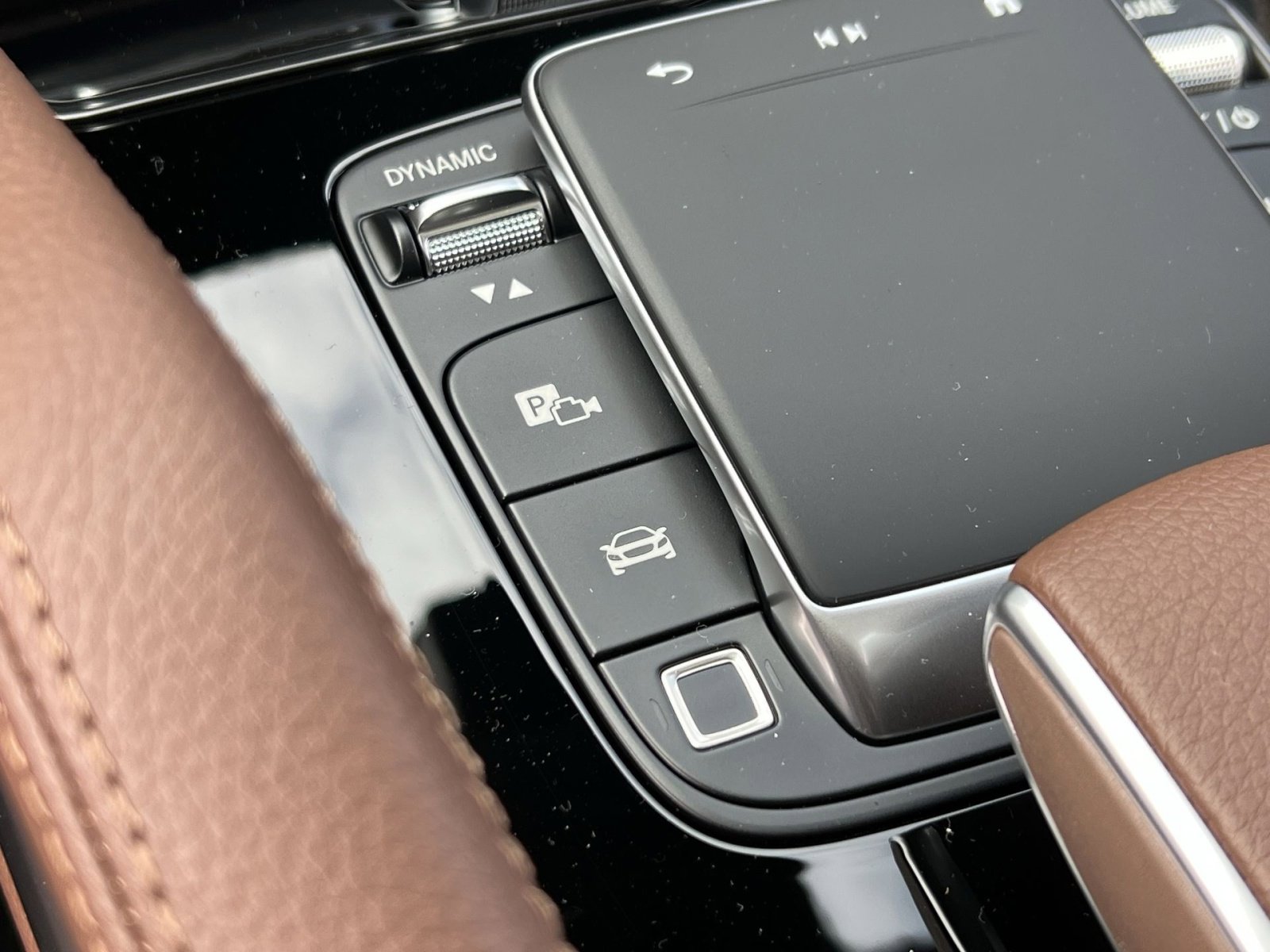 New 2026 Mercedes-Benz GLS 450 4MATIC image 34