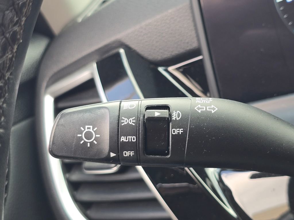 Certified 2024 Kia Seltos S image 23