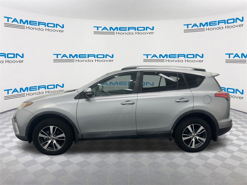 Used 2017 Toyota RAV4 XLE image 2