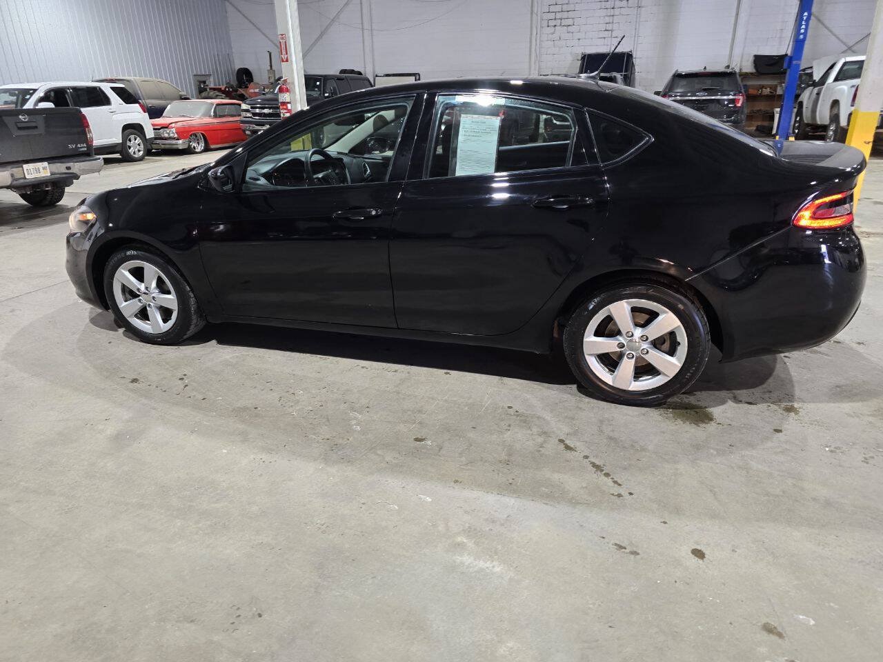 Used 2016 Dodge Dart SXT FWD image 6