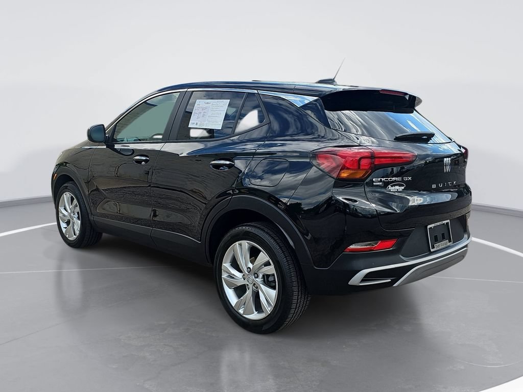 Used 2024 Buick Encore GX Preferred w/ Comfort Package AWD/4WD image 6