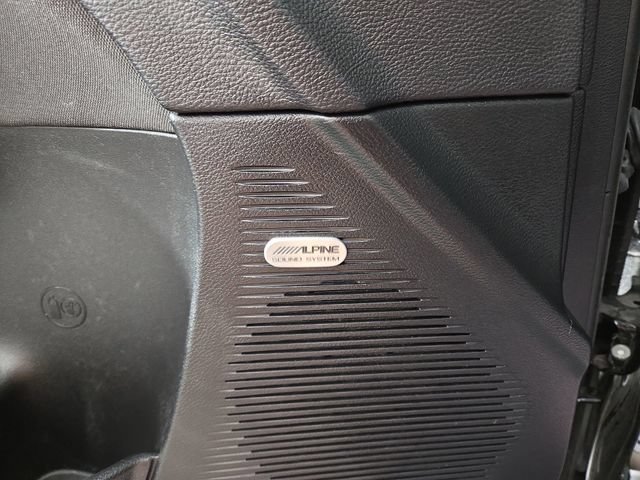 Used 2022 Dodge Challenger R/T RWD image 26
