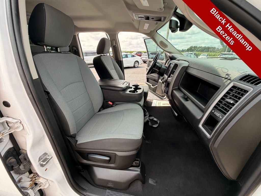 Used 2021 RAM 1500 Express w/ Wheel & Sound Group AWD/4WD image 33
