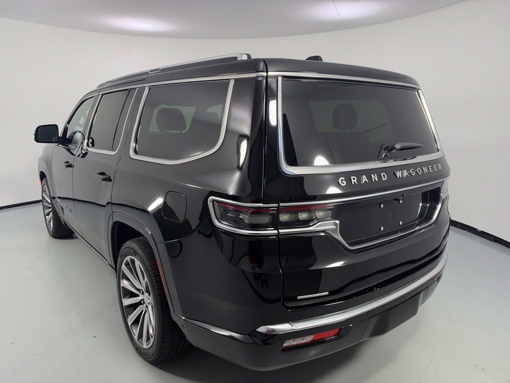 Used 2022 Jeep Grand Wagoneer Series II AWD/4WD image 7
