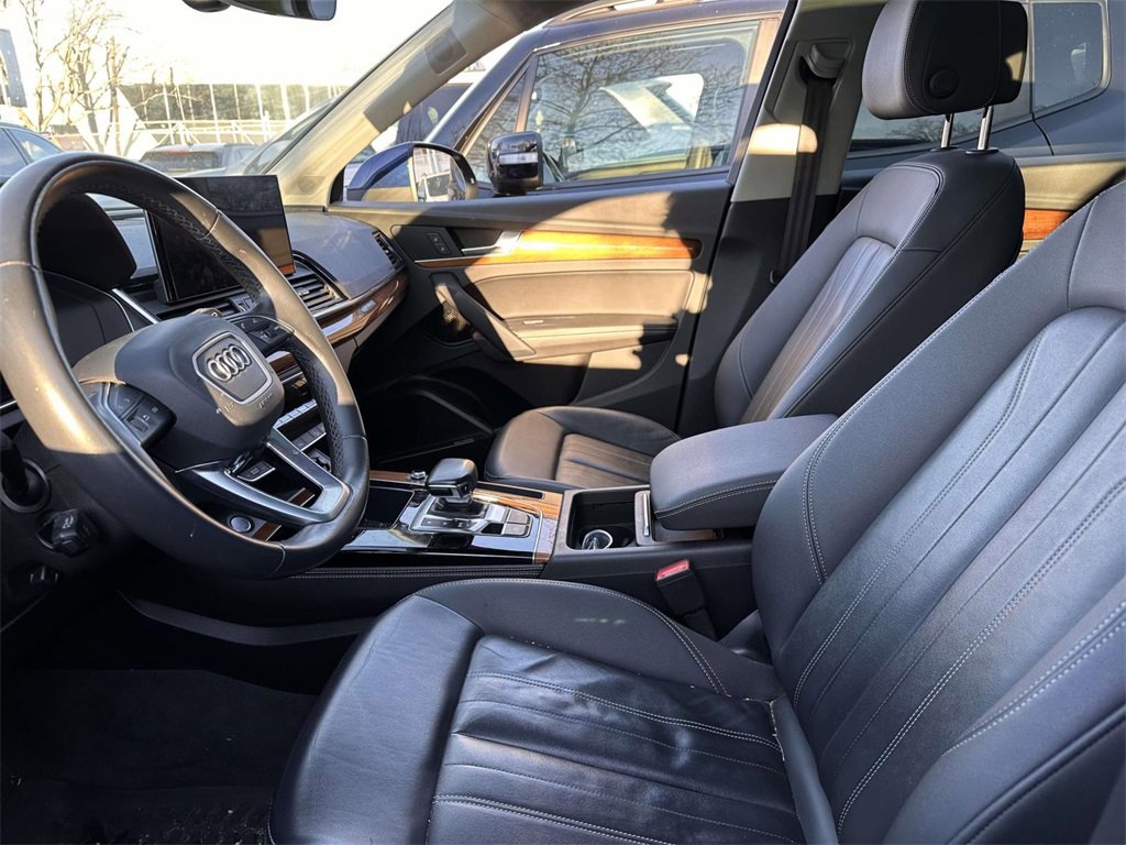 Used 2022 Audi Q5 2.0T Premium Plus w/ Premium Plus Package image 14