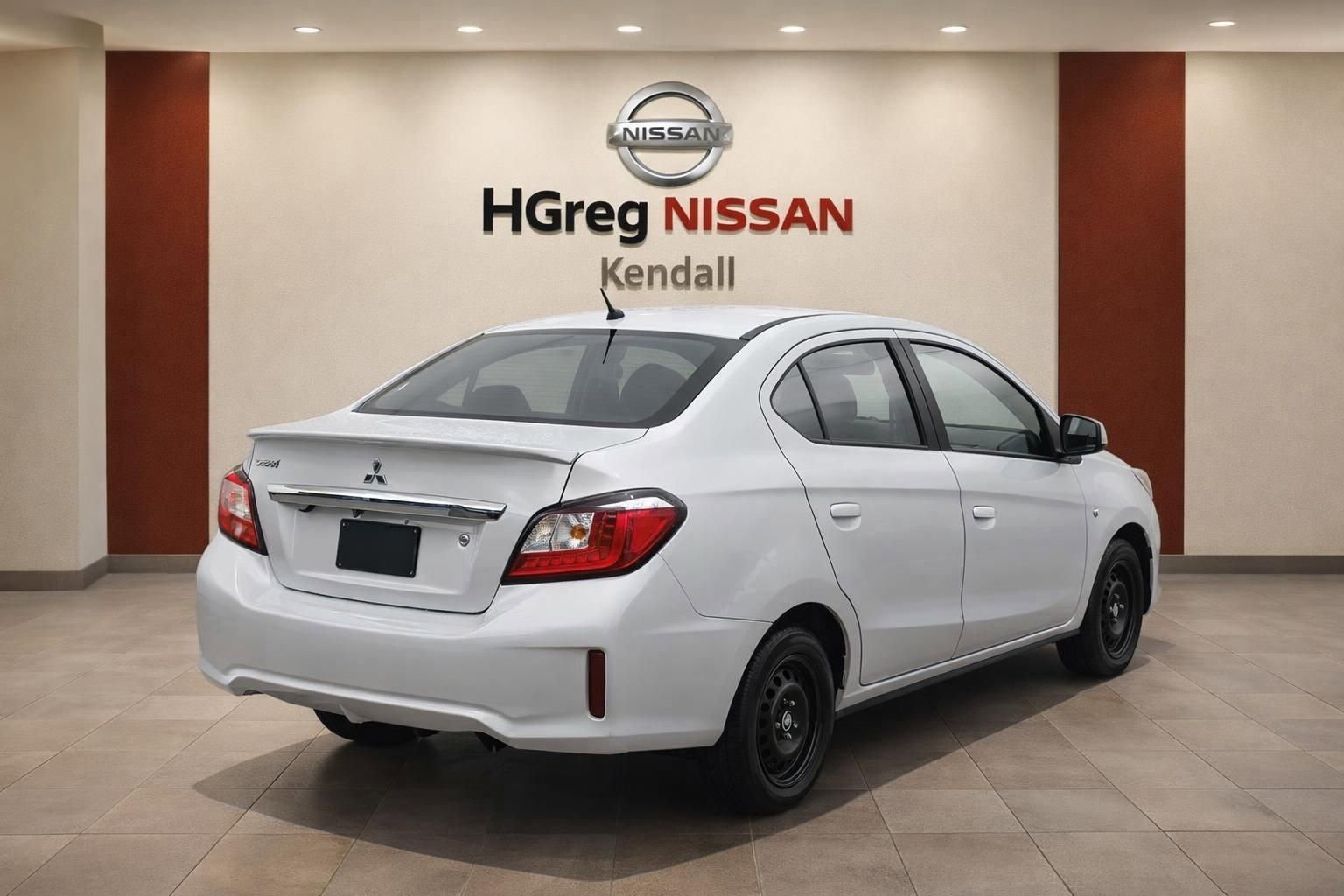 Used 2024 Mitsubishi Mirage G4 LE FWD image 4