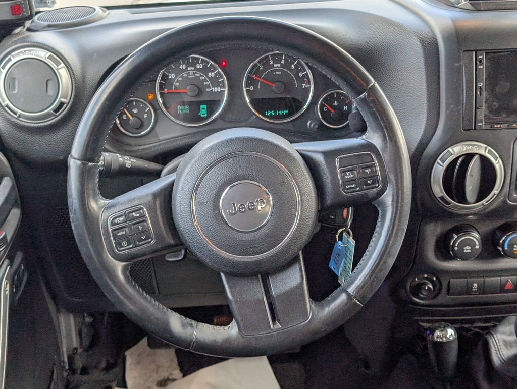 Used 2016 Jeep Wrangler Unlimited Sahara w/ Dual Top Group image 11