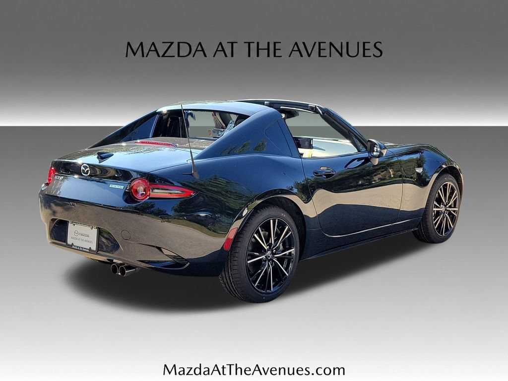New 2026 MAZDA MX-5 Miata RF Grand Touring RWD image 4