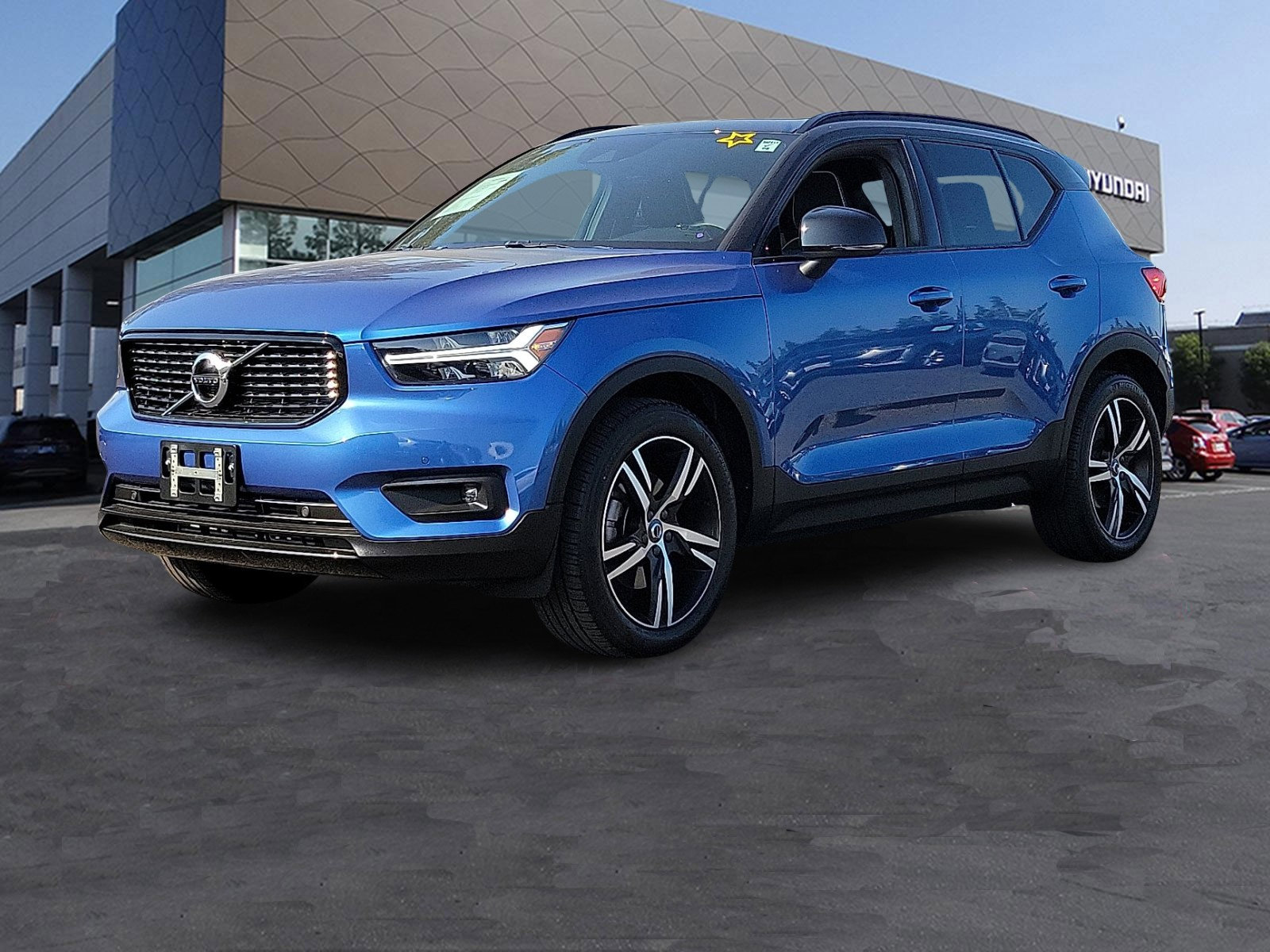 Used 2021 Volvo XC40 T5 R-Design w/ Protection Package Premier
