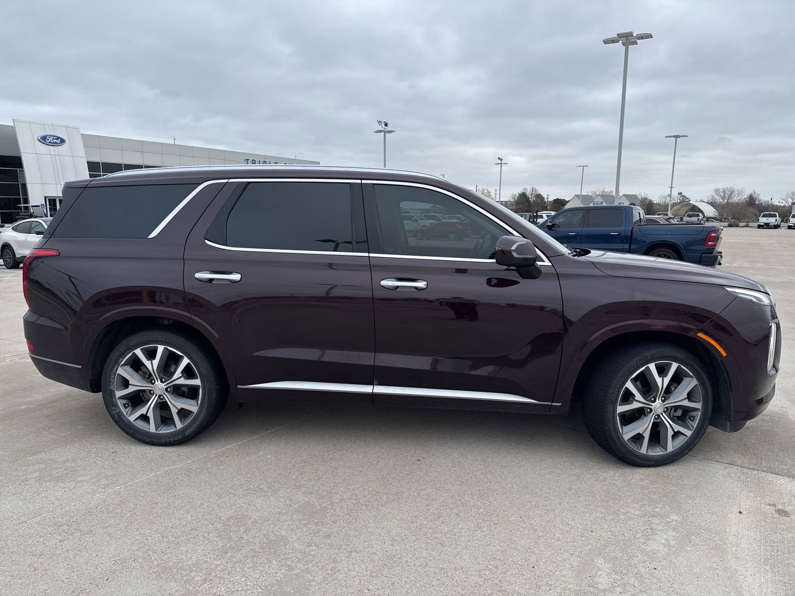 Used 2021 Hyundai Palisade Limited image 2