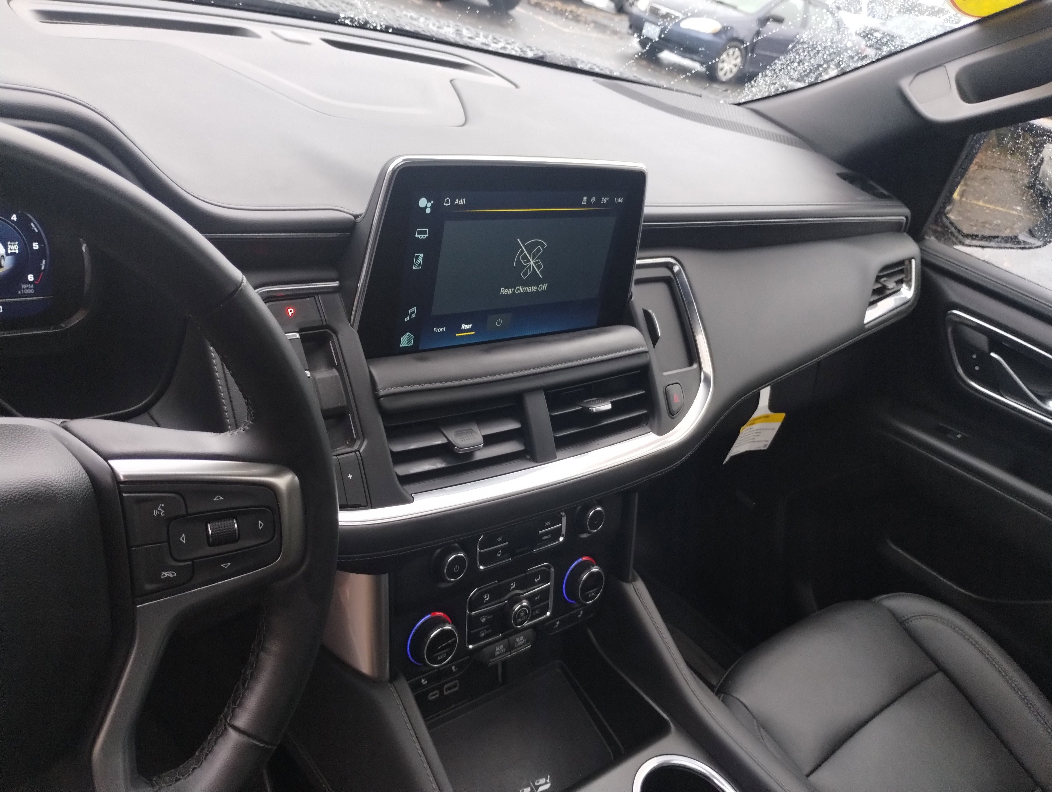 Used 2023 Chevrolet Suburban Z71 w/ Luxury Package image 12