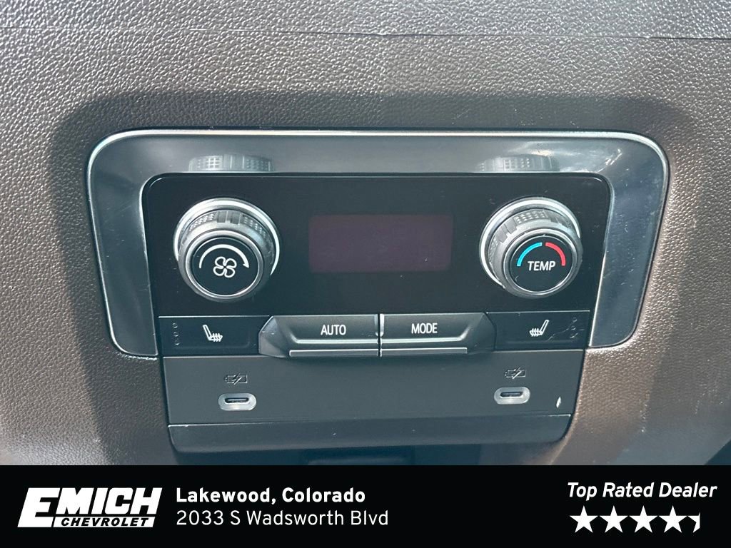 Used 2022 Chevrolet Tahoe LT w/ LT Signature Package image 31