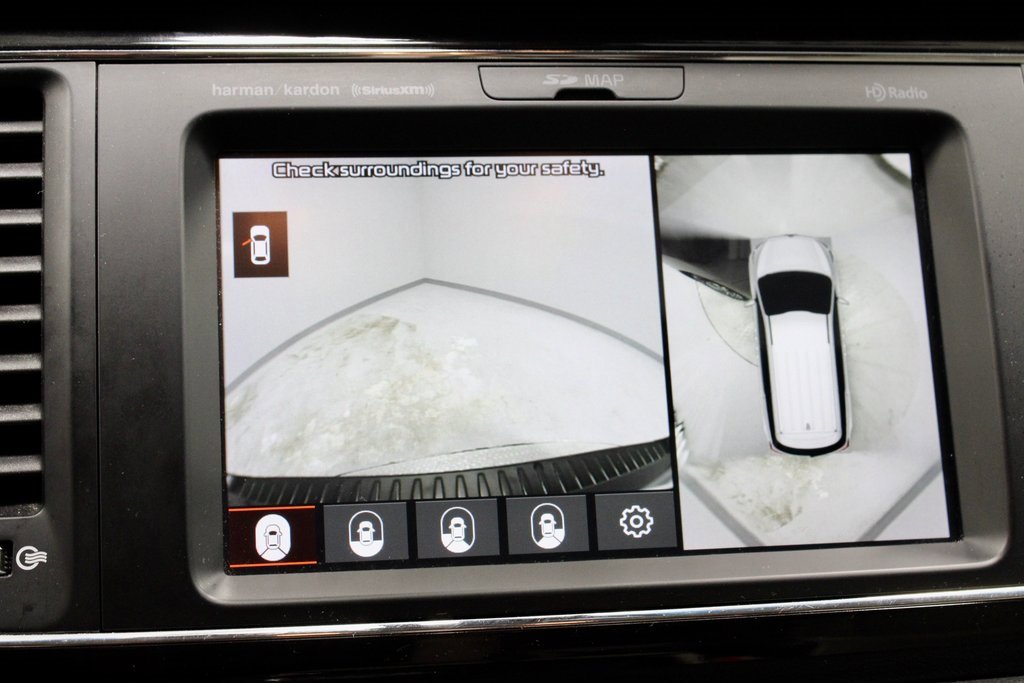 Used 2021 Kia Sedona SX image 2