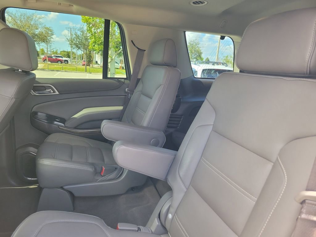 Used 2019 GMC Yukon Denali w/ Denali Ultimate Package image 13