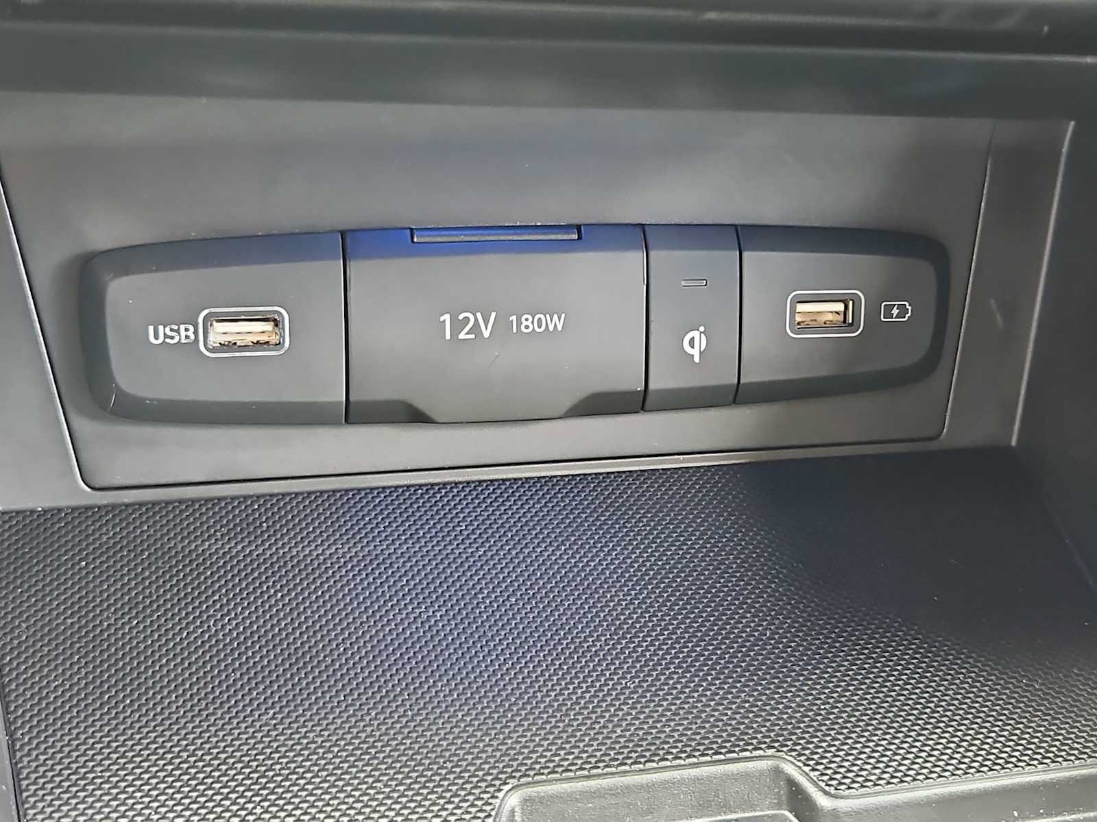 Certified 2024 Hyundai Tucson Limited FWD image 31
