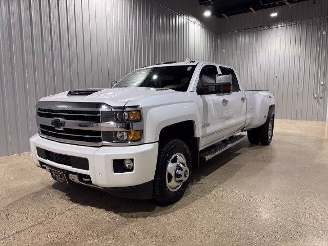 Used 2019 Chevrolet Silverado 3500 High Country w/ Duramax Plus Package AWD/4WD image 1