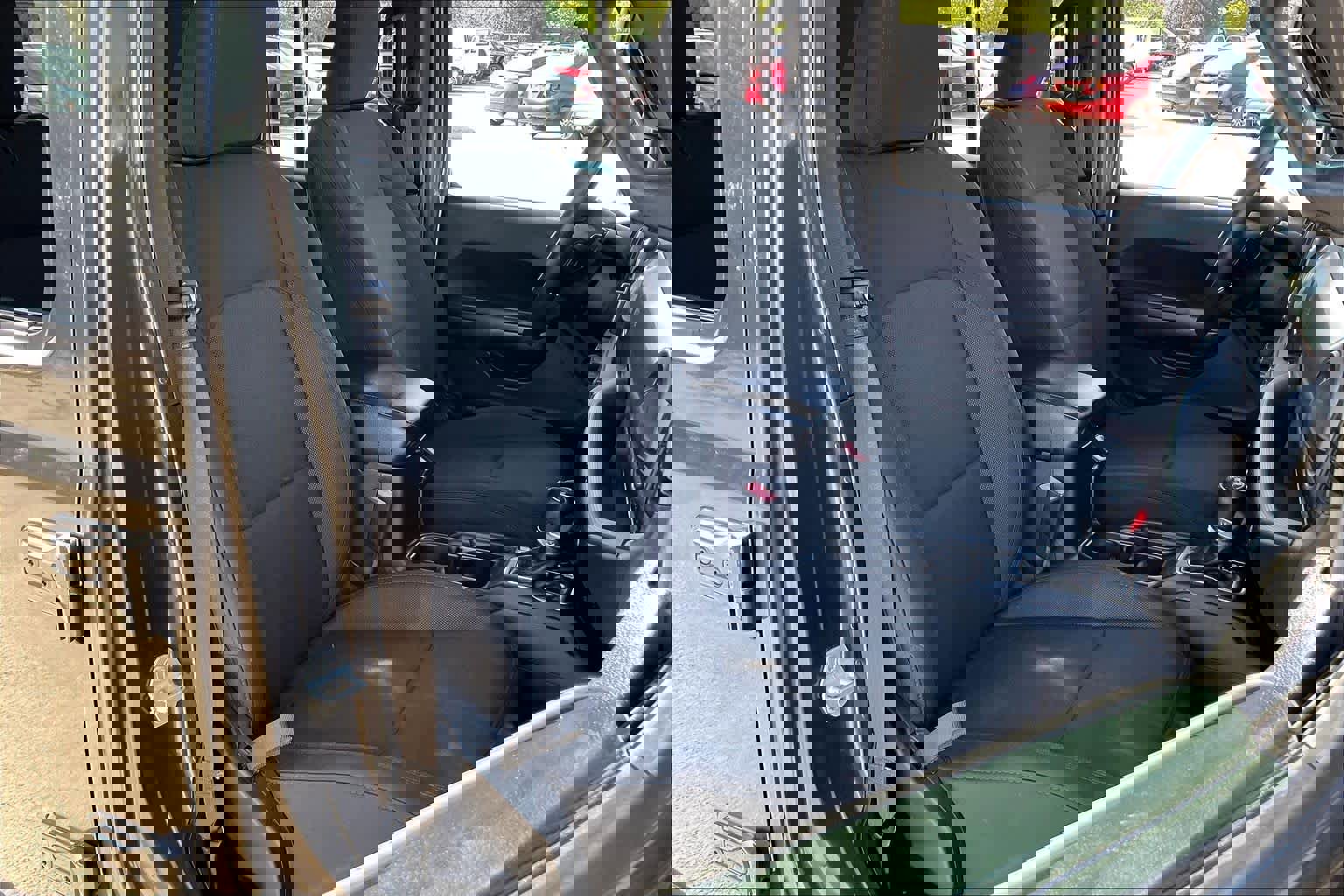 Used 2019 Jeep Wrangler Unlimited Sport image 15