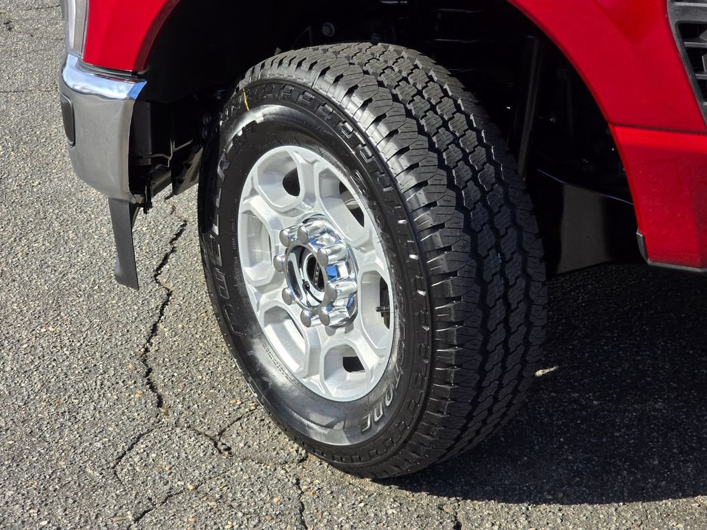 New 2026 Ford F250 XLT w/ XLT Premium Package AWD/4WD image 33