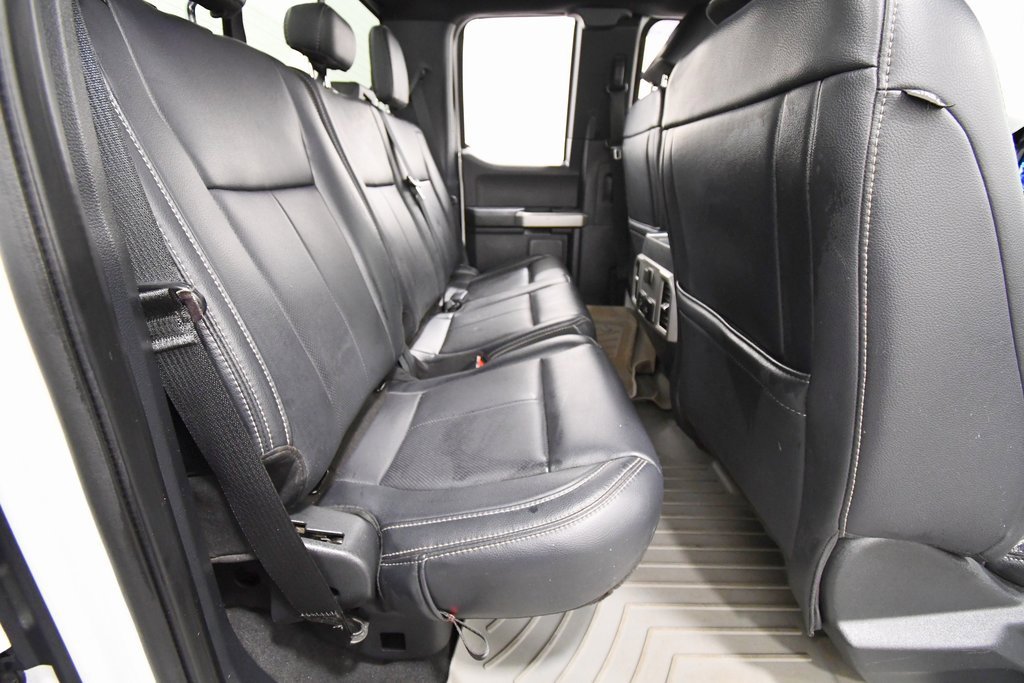 Used 2022 Ford F350 Lariat image 17