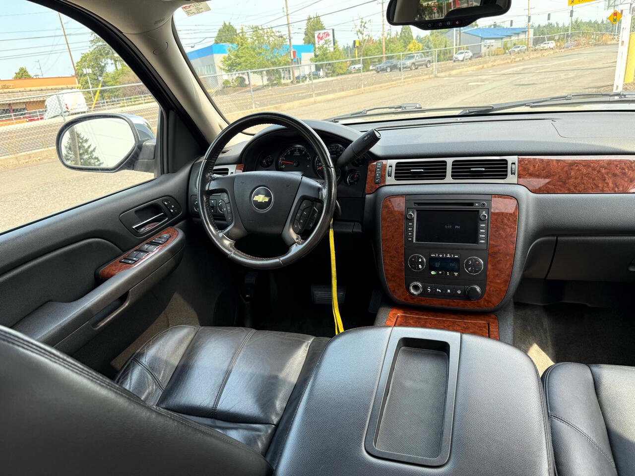 Used 2008 Chevrolet Suburban LTZ w/ LTZ Preferred Equipment Group image 25