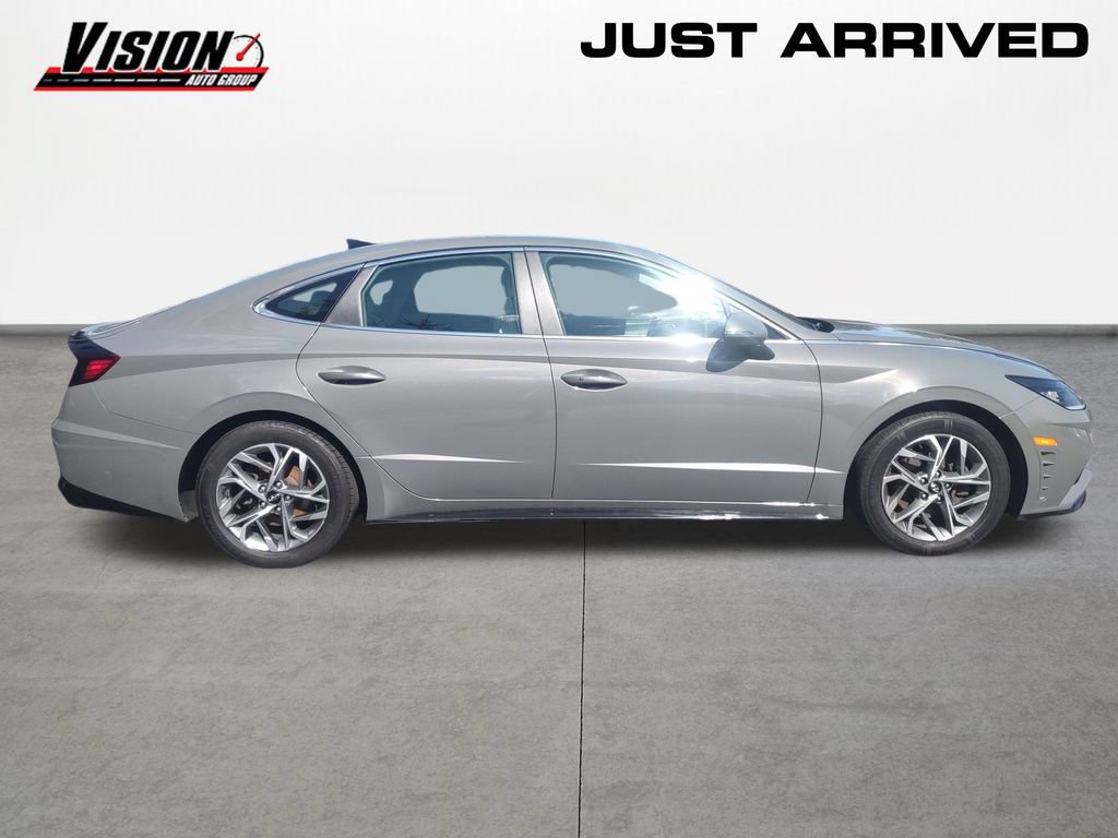 Used 2023 Hyundai Sonata SEL FWD image 6
