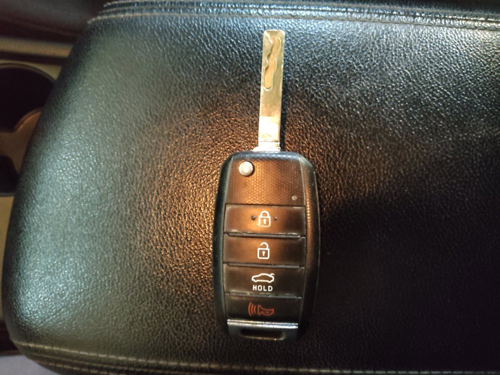 Used 2016 Kia Optima LX image 32