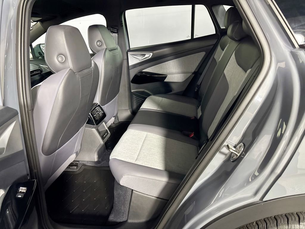 Used 2024 Volkswagen ID.4 2WD image 20