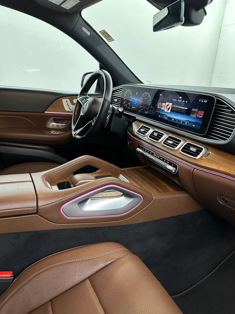 Used 2025 Mercedes-Benz GLE 350 4MATIC image 38