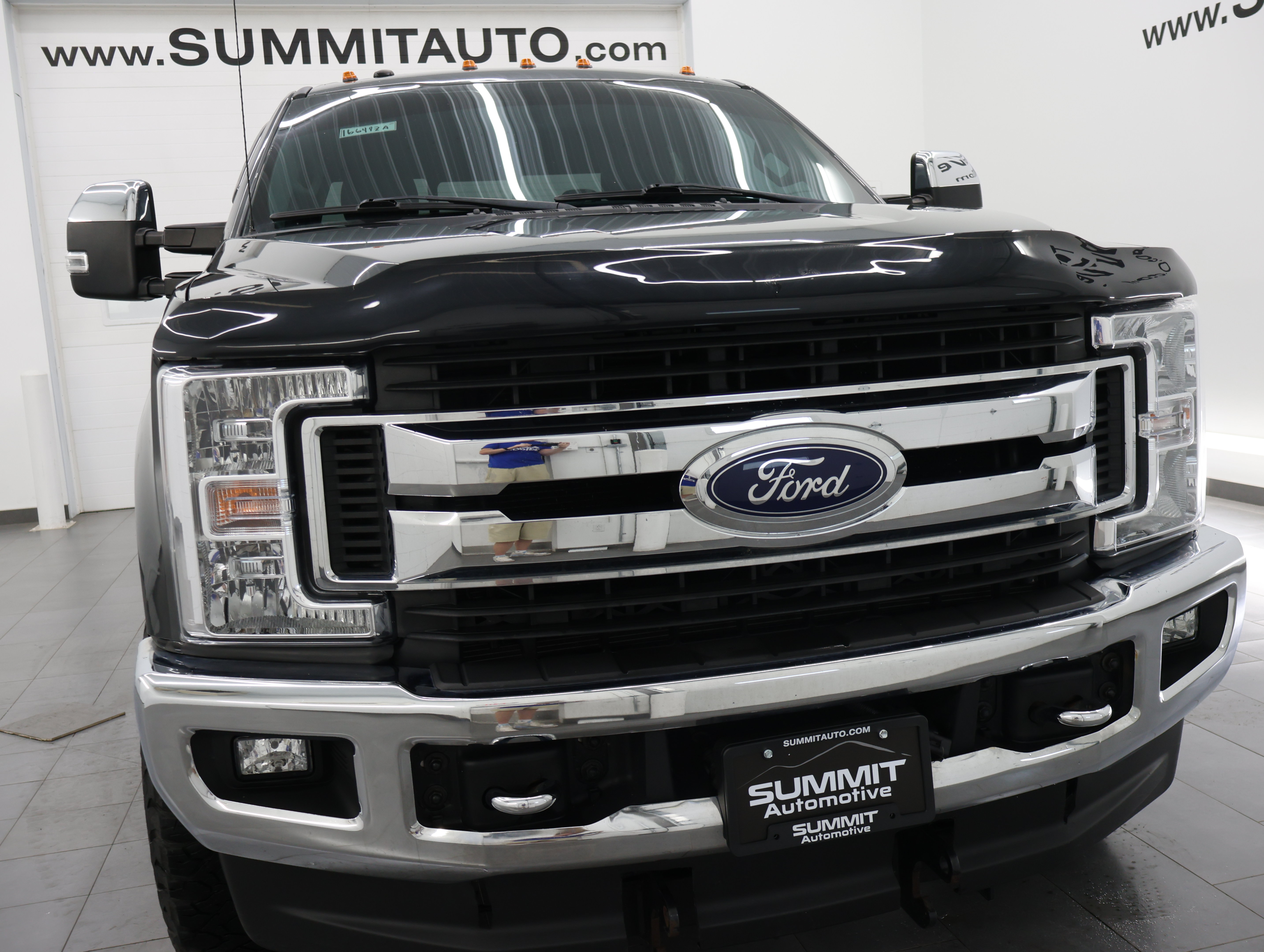 Used 2017 Ford F250 XLT w/ XLT Premium Package AWD/4WD image 21
