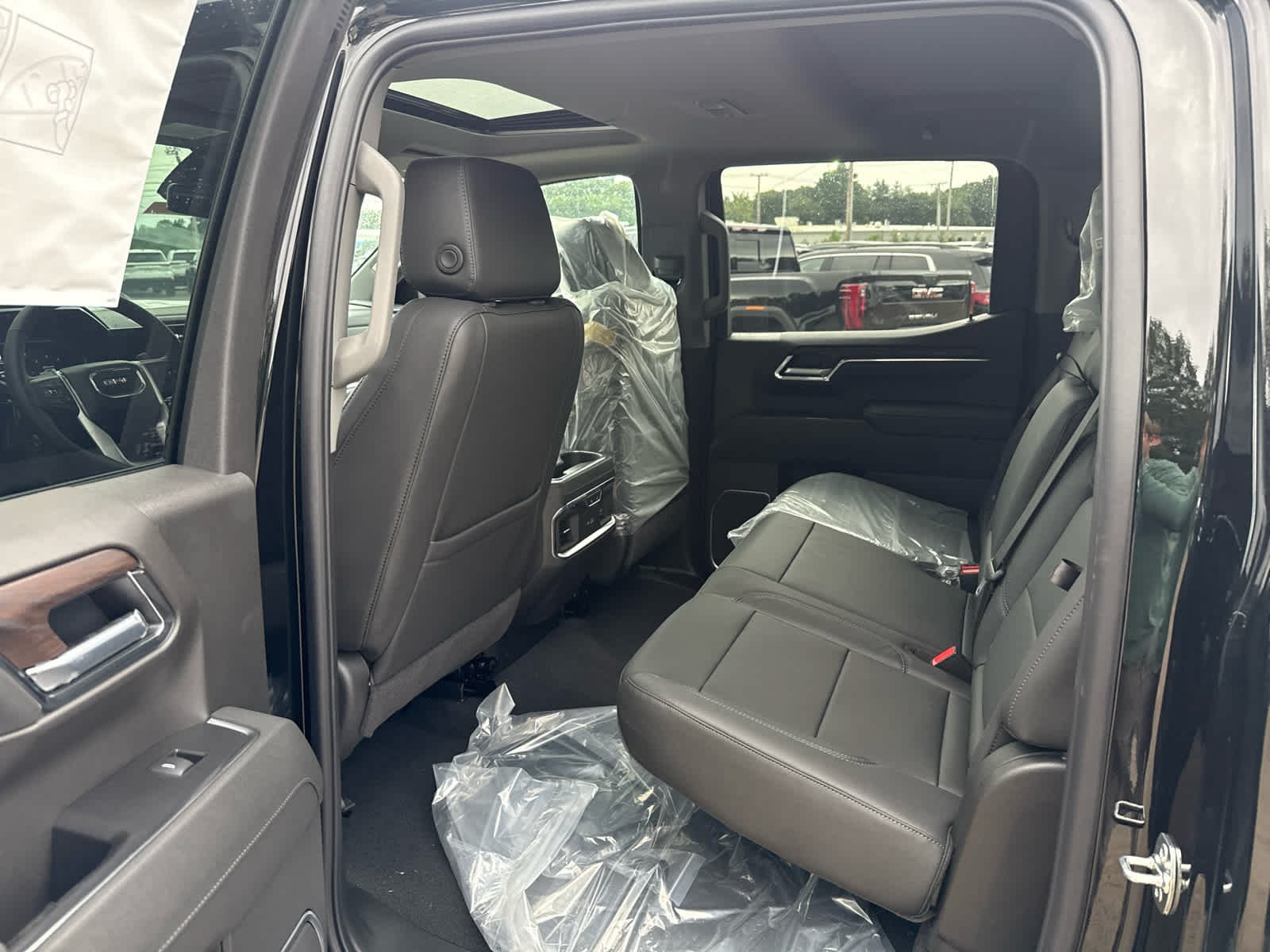 New 2026 GMC Sierra 1500 SLT w/ SLT Premium Plus Package AWD/4WD image 21