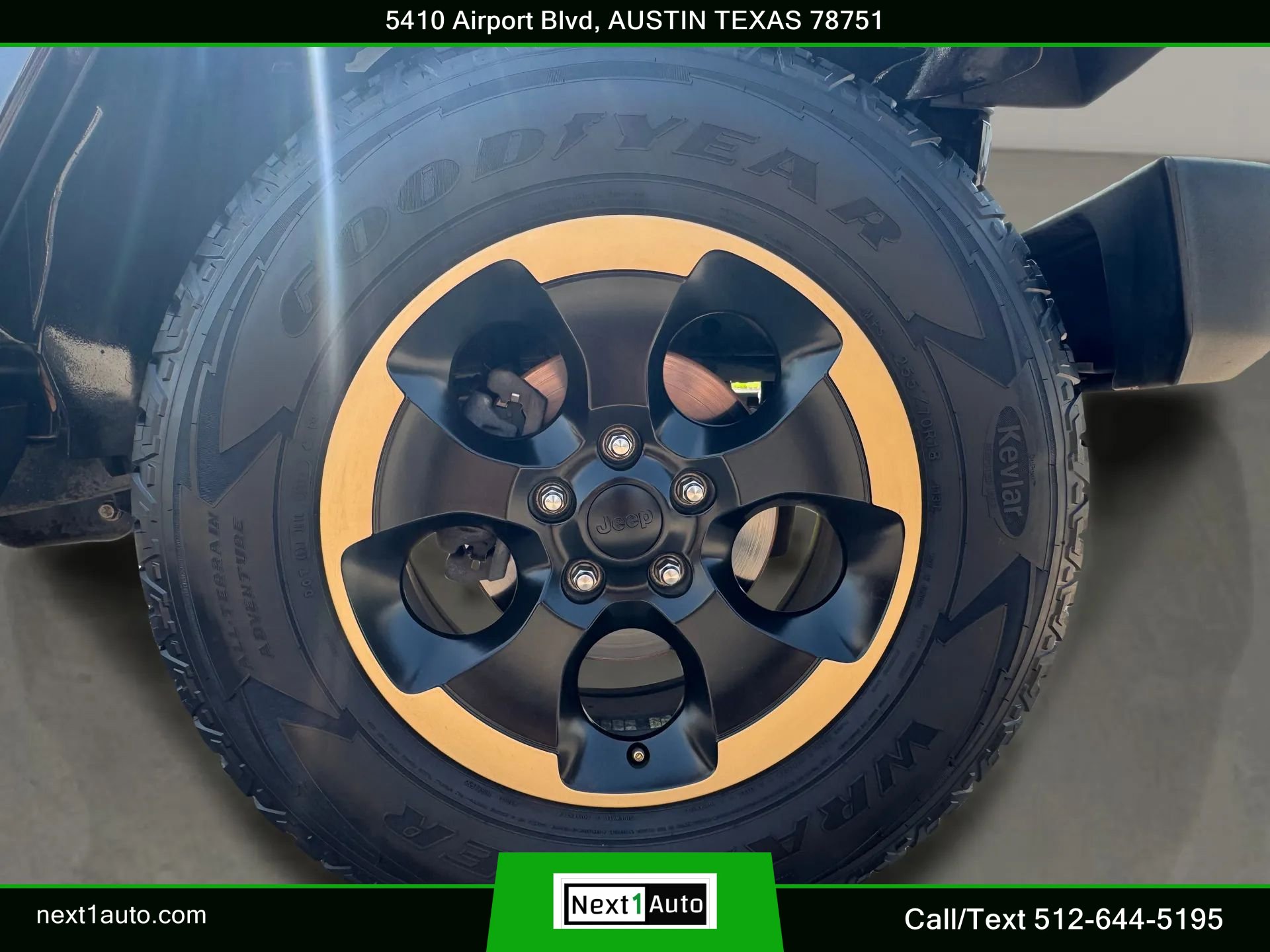 Used 2014 Jeep Wrangler Unlimited Sahara AWD/4WD image 37