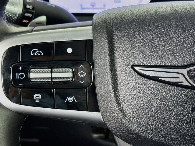 Used 2026 Genesis GV70 2.5T AWD/4WD image 11